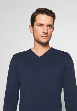Prix Malin Pier One 2PACK - Pullover pulls et gilets col en v homme 12 Prix Malin Pier One 2PACK - Pullover pulls et gilets col en v homme -Pas Cher Pier One Boutique a100675efbd845fb8402740836b4102d