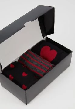 Pier One excellente qualité VALENTINES 3 PACK - Chaussettes sous-vêtements rayures homme -Pas Cher Pier One Boutique a17a7a24c89647d88baaee79c244de07