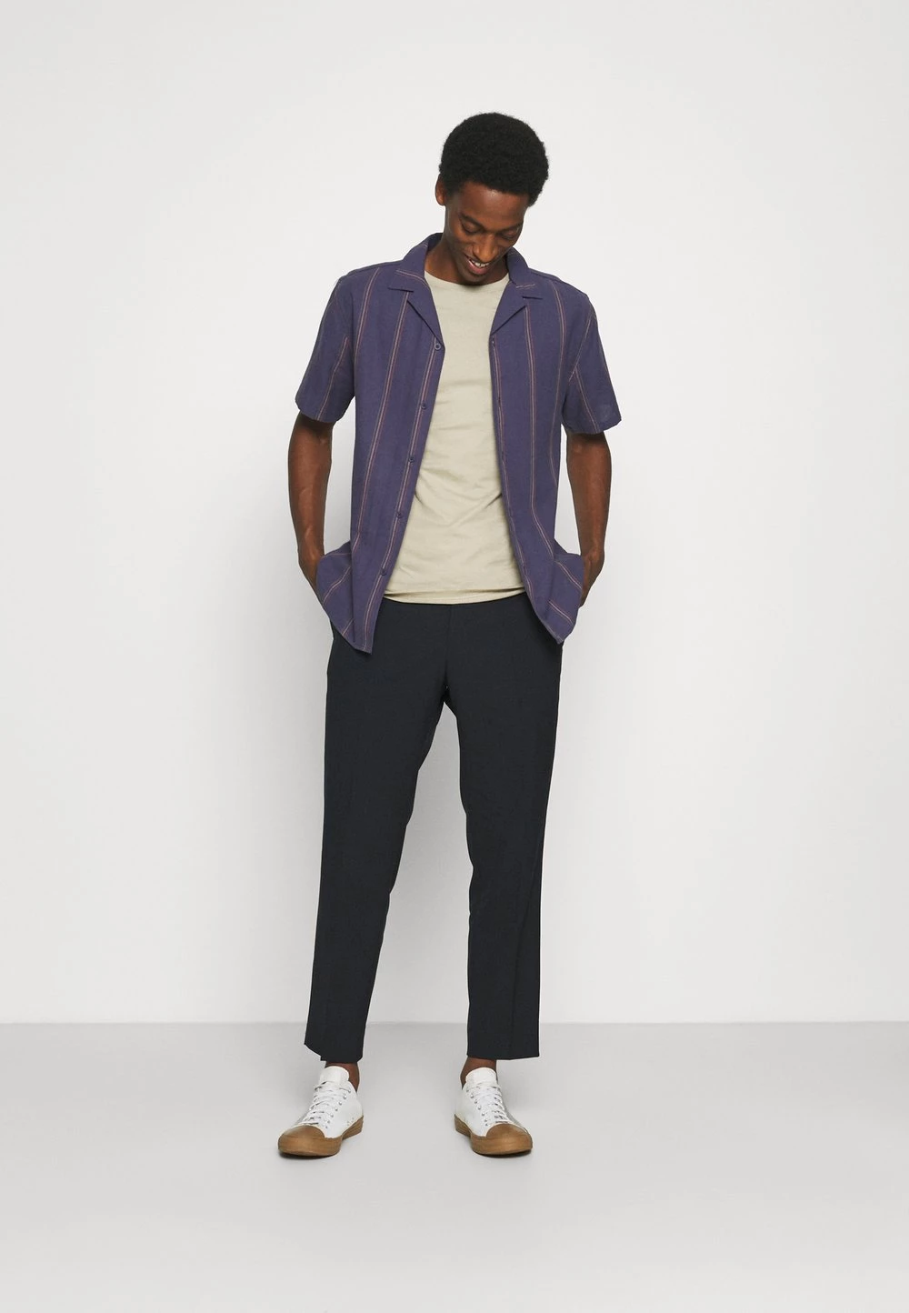 Prix Ourlé Pier One 5 PACK - T-shirt basique t-shirts & polos col rond homme 3 Prix Ourlé Pier One 5 PACK - T-shirt basique t-shirts & polos col rond homme