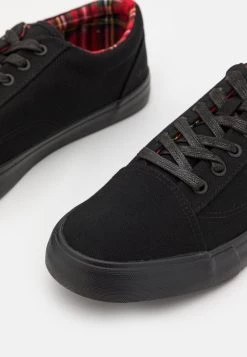 Faible Prix Pier One Baskets basses baskets & sneakers rond unisex -Pas Cher Pier One Boutique a284023e5acf4b04a5d0882fa76353f0