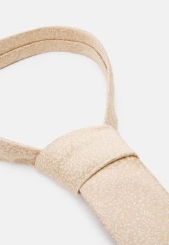 Rabais Pier One SET - Cravate pochettes de costume couleur unie homme -Pas Cher Pier One Boutique a4a0568196f7441e9a8294a50f5b5289