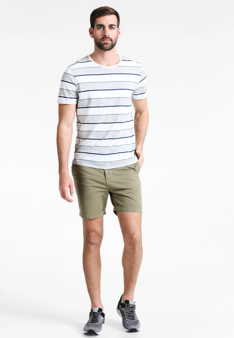 Assurance De l’Authenticité Pier One Short shorts & bermudas normale homme 4 Assurance De l’Authenticité Pier One Short shorts & bermudas normale homme – Image 2