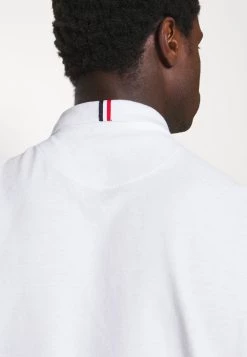 Pier One Polo Meilleure qualité t-shirts col polo homme -Pas Cher Pier One Boutique a5cdb3c738154df3aacccd2c895fbaf7