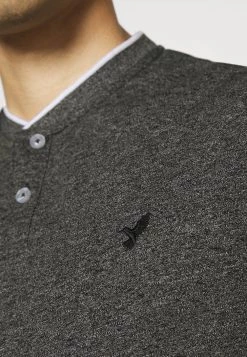 Pier One Polo excellente qualité t-shirts col tunisien homme -Pas Cher Pier One Boutique a7605f7268594363bb4d9dc2711e1d4b