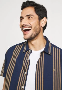 Vendre-Réclame Pier One 5 PACK - T-shirt basique t-shirts col rond homme -Pas Cher Pier One Boutique ad1e5f105df94e638daafdd57d29d49c