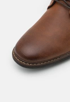 Prix Distinctifs Pier One Chaussures à lacets derbies et richelieus rond homme 13 Prix Distinctifs Pier One Chaussures à lacets derbies et richelieus rond homme -Pas Cher Pier One Boutique ae9db30eab3b41e9b39631c271ed1f78