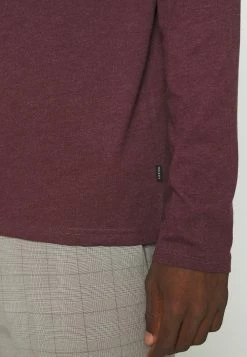 Prix Réduit Pier One 3 PACK - T-shirt à manches longues t-shirts col rond homme 19 Prix Réduit Pier One 3 PACK - T-shirt à manches longues t-shirts col rond homme -Pas Cher Pier One Boutique affe527ac7c3417c9aaadb0a577b08ce