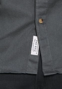 Pier One Chemise Prix Abordable chemises col kent homme -Pas Cher Pier One Boutique b2daa44b6a4e4b71bfe36e218da4d685