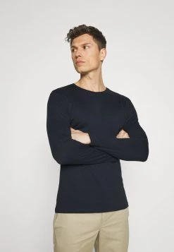 Prix Cassé Pier One 2 PACK - T-shirt à manches longues t-shirts col rond homme -Pas Cher Pier One Boutique b420109f082c43d2a24914f5e6ed3c25