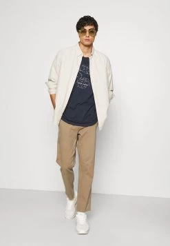 Pier One Prix Malin T-shirt imprimé t-shirts col rond homme -Pas Cher Pier One Boutique b4625ebb99884348ab12a6aa85c86645