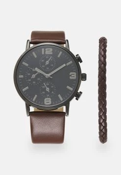 Prix Abordable Pier One SET - Montre montres et bijoux boucle ardillon homme 15 Prix Abordable Pier One SET - Montre montres et bijoux boucle ardillon homme -Pas Cher Pier One Boutique b5bb67abc283462d8848f4f4cd6104f6