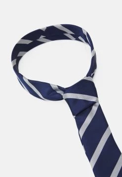 Rabais Pier One 2 PACK - Cravate cravates et accessoires de costume homme homme -Pas Cher Pier One Boutique b6425e226d2241689b755ca6282b4798