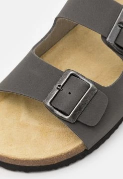 Pier One UNISEX - Chaussons Première Qualité ouvert homme -Pas Cher Pier One Boutique b79c51a86cb445aa888f3ee0244a87c5