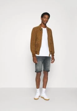 Prix Gelé Pier One T-shirt imprimé t-shirts & polos col rond homme -Pas Cher Pier One Boutique b9bebb64db3347e69936fd9ee12bd260