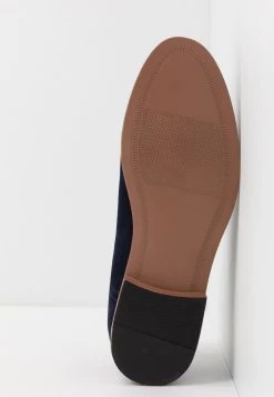 Bas Prix Pier One Derbies & Richelieus chaussures de ville rond homme 14 Bas Prix Pier One Derbies & Richelieus chaussures de ville rond homme -Pas Cher Pier One Boutique bab9373c019f4b378f0d6e07e8f42d98