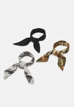 Prix Dégriffé Pier One BANDANA UNISEX 3 PACK - Foulard Écharpes et foulards camouflage