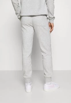 Pas Cher Pier One SET - Survêtement joggings & survêtements normale homme -Pas Cher Pier One Boutique bb755aab511048dd847a95e7d62c3a6d
