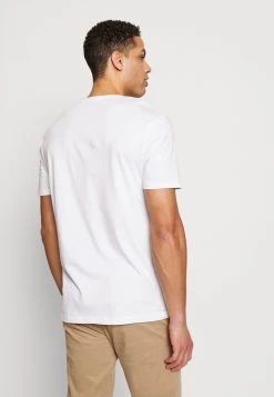 Pier One T-shirt imprimé Meilleure qualité t-shirts & polos col rond homme 13 Pier One T-shirt imprimé Meilleure qualité t-shirts & polos col rond homme -Pas Cher Pier One Boutique bec37b72b7de4946ba866279abd061bf