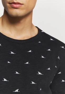 Pier One Prix Compétitif T-shirt imprimé t-shirts col rond homme 15 Pier One Prix Compétitif T-shirt imprimé t-shirts col rond homme -Pas Cher Pier One Boutique c0c7720de98b40ea9f5bb5e81e3b7cf2