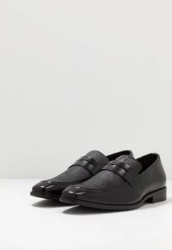 Pier One Plus Bas Prix De Vente Mocassins chaussures de ville rond homme 11 Pier One Plus Bas Prix De Vente Mocassins chaussures de ville rond homme -Pas Cher Pier One Boutique c0d1f09856414c04bba7252ef603bb77