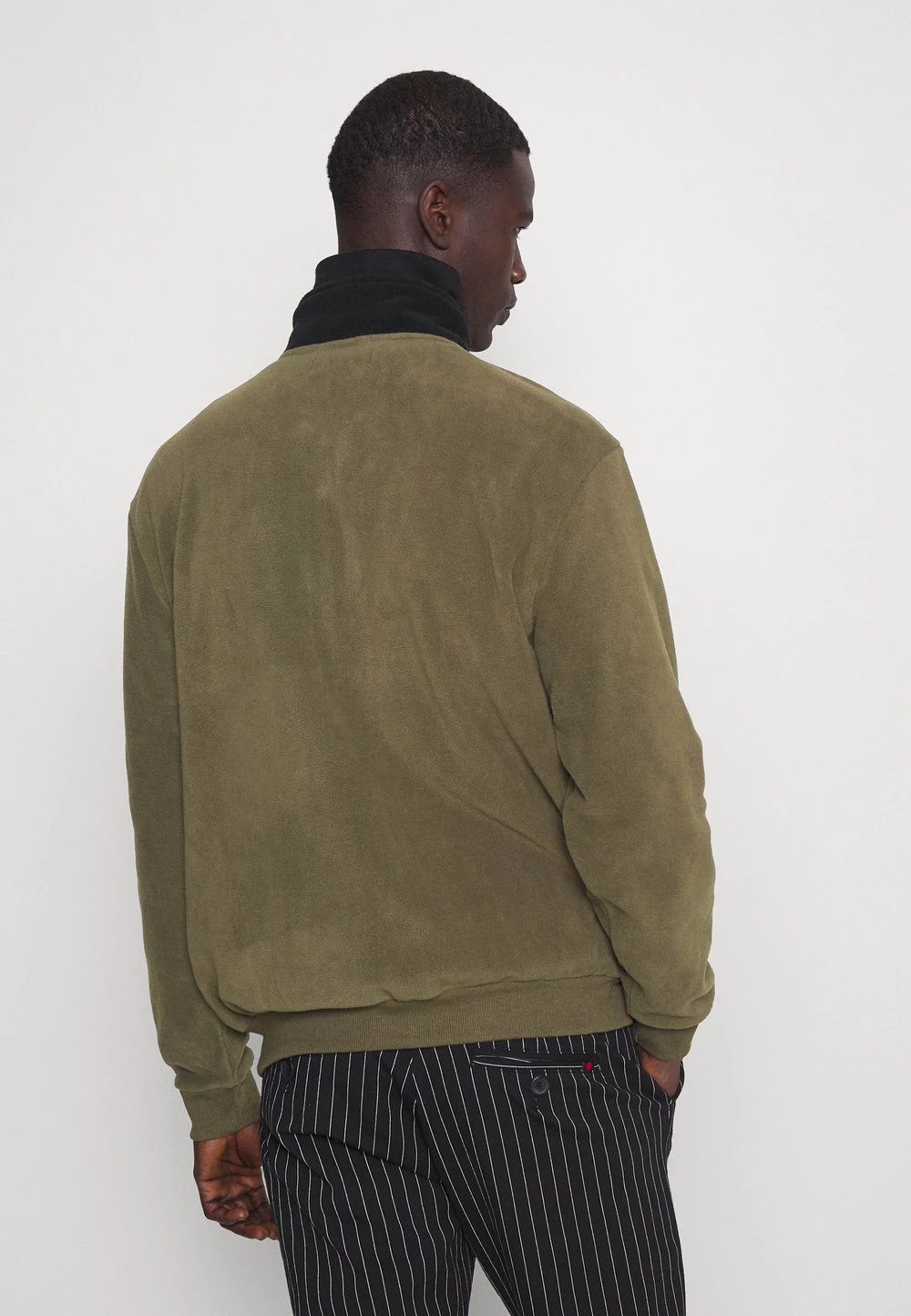 Pier One Prix Distinctifs Veste polaire pulls & gilets col officier homme 5 Pier One Prix Distinctifs Veste polaire pulls & gilets col officier homme – Image 3