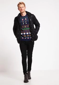 Pier One Pullover Promos pulls & gilets col rond homme 8 Pier One Pullover Promos pulls & gilets col rond homme -Pas Cher Pier One Boutique c320db97ac194f898f1c6e897c3b5e7e