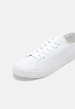 Pier One qualité absolue UNISEX - Baskets basses baskets & sneakers rond 16 Pier One qualité absolue UNISEX - Baskets basses baskets & sneakers rond -Pas Cher Pier One Boutique c75e14938c09423cbf51000b008f950c