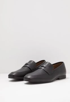 Pier One Garantie De Qualité 100% Mocassins mocassins et loafers carré homme -Pas Cher Pier One Boutique d283ac3f96fa4f86aa067046f3f5c5e4