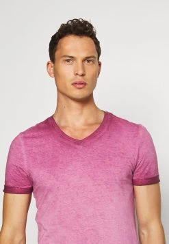 Pier One Qualité garantie 100% T-shirt basique t-shirts col en v homme -Pas Cher Pier One Boutique d363d7912ba24099b0cbb2543da94035