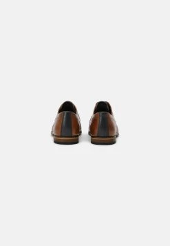 Pier One Derbies Qualité Fiable derbies et richelieus rond homme 11 Pier One Derbies Qualité Fiable derbies et richelieus rond homme -Pas Cher Pier One Boutique d6c4cc6982104febb3d1732dc459d0aa
