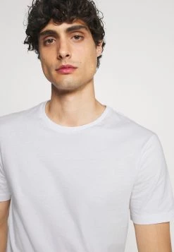 Pier One T-shirt basique Bonne Qualité t-shirts col rond homme 15 Pier One T-shirt basique Bonne Qualité t-shirts col rond homme -Pas Cher Pier One Boutique d71f8793d7f947589f2a3f2391f97a92