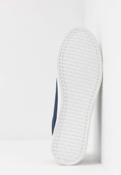 Pier One UNISEX - Baskets basses Prix Imbattable baskets & sneakers rond 13 Pier One UNISEX - Baskets basses Prix Imbattable baskets & sneakers rond -Pas Cher Pier One Boutique d8b050ef1c1f49178812e9b28a6c1d17