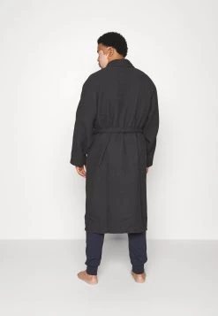 Pier One Réduction Peignoir sous-vêtements & chaussettes col châle homme 10 Pier One Réduction Peignoir sous-vêtements & chaussettes col châle homme -Pas Cher Pier One Boutique d91c94d483594efe915b054a4f2ef140