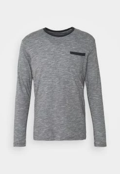 Prix Incroyables Pier One T-shirt à manches longues t-shirts col rond homme 12 Prix Incroyables Pier One T-shirt à manches longues t-shirts col rond homme -Pas Cher Pier One Boutique d9e3692a91064ce39ea60908be9bd6f7