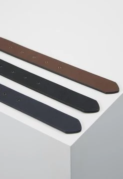 Prix Avantageux Pier One 3 PACK - Ceinture ceintures boucle ardillon homme -Pas Cher Pier One Boutique dadc3ba4b6824642bf3c013f6c419963