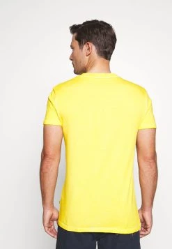 Qualité Fiable Pier One 3 PACK - T-shirt basique t-shirts col rond homme 12 Qualité Fiable Pier One 3 PACK - T-shirt basique t-shirts col rond homme -Pas Cher Pier One Boutique dc185a617aff427bae4965bf1b15bf0f