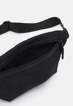 Pier One Prix Incroyables UNISEX - Sac banane sacs fermeture éclair 9 Pier One Prix Incroyables UNISEX - Sac banane sacs fermeture éclair -Pas Cher Pier One Boutique dd1172f8b752449994470bc7d947f84a