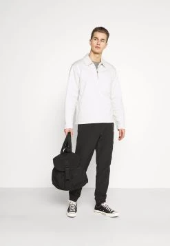 Pier One Pantalon de survêtement Prix Distinctifs pantalons normale homme 10 Pier One Pantalon de survêtement Prix Distinctifs pantalons normale homme -Pas Cher Pier One Boutique dda2749f7e1a4f6bb66c90f24ad809f0