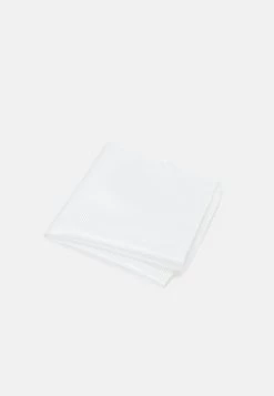 Pier One Prix Exclusifs SET - Cravate cravates et nœuds papillon couleur unie homme 11 Pier One Prix Exclusifs SET - Cravate cravates et nœuds papillon couleur unie homme -Pas Cher Pier One Boutique ddb25107d56549ccb7a01f2d46299e73