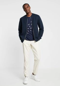 Pier One Prix Compétitif T-shirt imprimé t-shirts & polos col rond homme -Pas Cher Pier One Boutique dff97c02bdf5440cb507179cdf6e216c