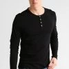 Pier One Qualité Excellente T-shirt à manches longues t-shirts col tunisien homme -Pas Cher Pier One Boutique e058243a8e774966b0e6878733b2791a