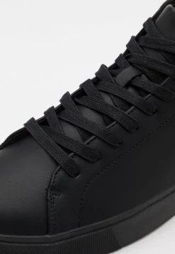 Pier One Baskets montantes Prix Préférentiel baskets & sneakers rond homme -Pas Cher Pier One Boutique e110a5b398514cc792412304e4869e27