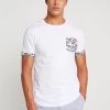 Meilleur Prix Garanti Pier One T-shirt imprimé t-shirts & polos col rond homme 2 Meilleur Prix Garanti Pier One T-shirt imprimé t-shirts & polos col rond homme -Pas Cher Pier One Boutique e2e89ef35b2c4e1bbf7c063e733adf75