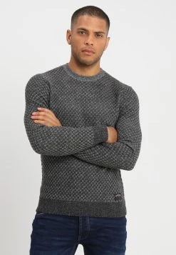 En promotion Pier One Pullover pulls & gilets col rond homme