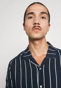 Excellente qualité Pier One Chemise chemises col revers homme -Pas Cher Pier One Boutique e6e9fc23e1cd46fc87b552b5249f1636