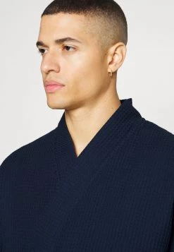 Pier One Peignoir Un Tarif Préférentiel sous-vêtements & chaussettes col châle homme -Pas Cher Pier One Boutique e8a23e172d1e49eba5a8a4af45a29f09