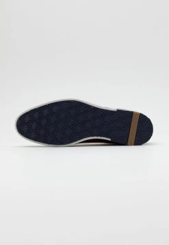 Pier One Prix Accessible LEATHER - Chaussures à lacets derbies, richelieus & chaussures bateau rond homme 10 Pier One Prix Accessible LEATHER - Chaussures à lacets derbies, richelieus & chaussures bateau rond homme -Pas Cher Pier One Boutique e901f4245edc43819e6a070a8928902d