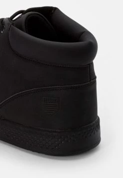 Pier One Prix De Lancement Baskets montantes sneakers rond homme -Pas Cher Pier One Boutique ea03f073d4a24eb1890b5b9d751dc7bf