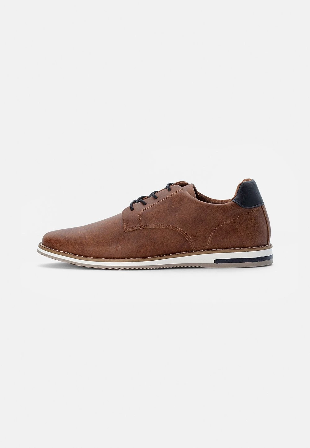 Bas Prix Pier One Chaussures à lacets derbies, richelieus & chaussures bateau rond homme 9 Bas Prix Pier One Chaussures à lacets derbies, richelieus & chaussures bateau rond homme – Image 7
