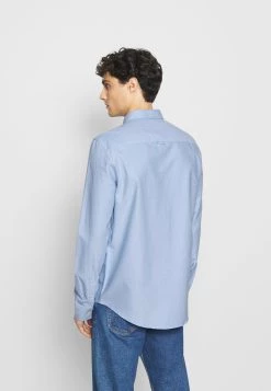 Pier One Chemise Prix Usine chemises col &agrave; boutons homme -Pas Cher Pier One Boutique eda3cd09b7c840f4a330bcc19e42847c